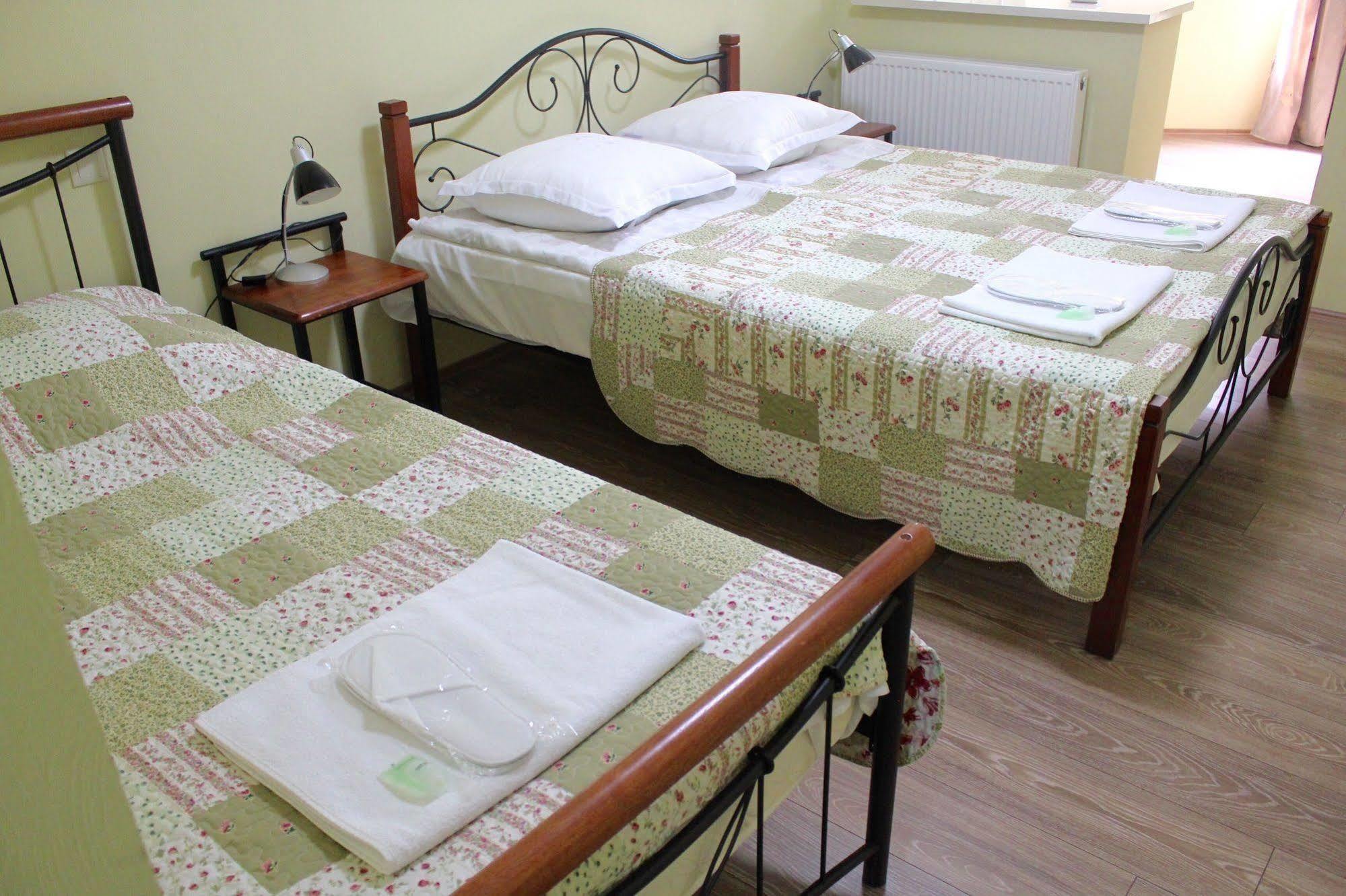 Red Fox Guesthouse Tbilisi Luaran gambar