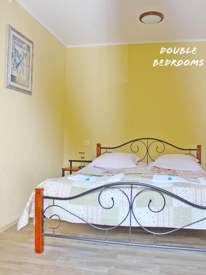 Red Fox Guesthouse Tbilisi Luaran gambar